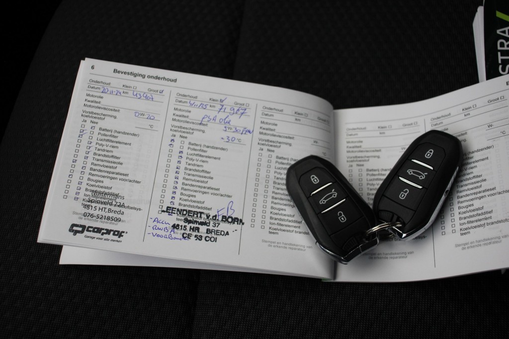 Opel Astra (S927ZS) met abonnement