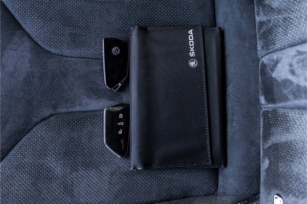 ŠKODA ENYAQ iV (P357XX) met abonnement