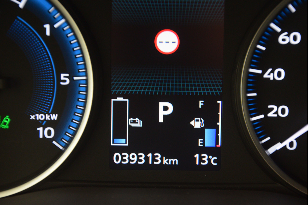 Mitsubishi Eclipse Cross (S467FF) met abonnement
