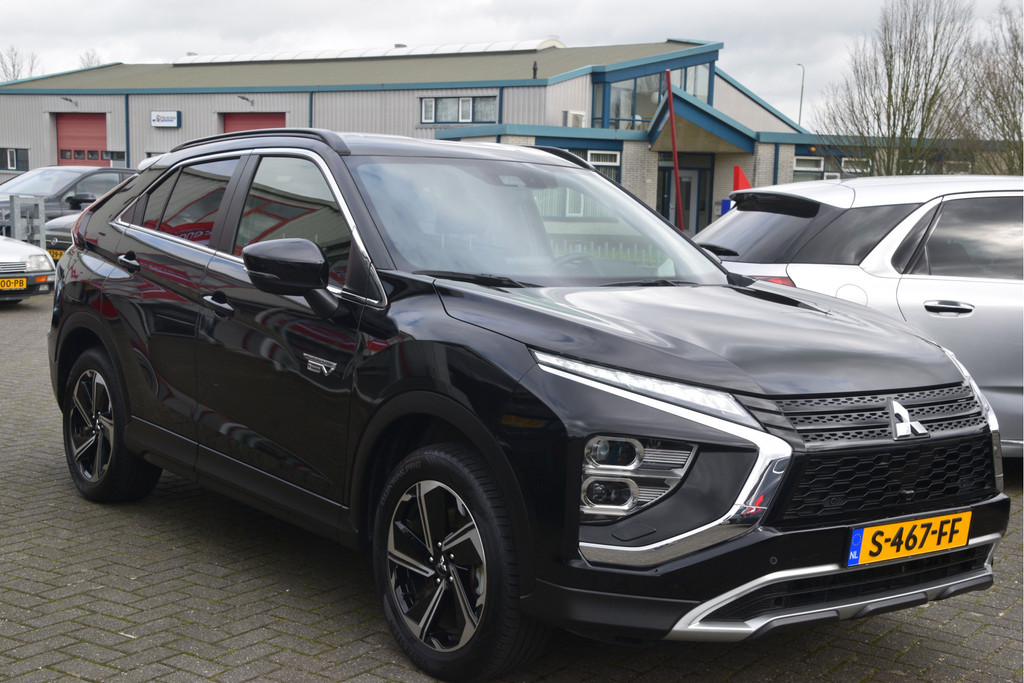 Mitsubishi Eclipse Cross (S467FF) met abonnement