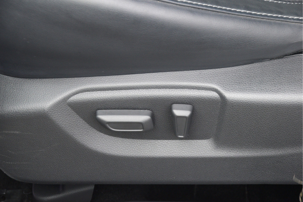 Mitsubishi Eclipse Cross (S467FF) met abonnement