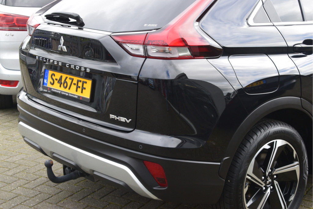 Mitsubishi Eclipse Cross (S467FF) met abonnement