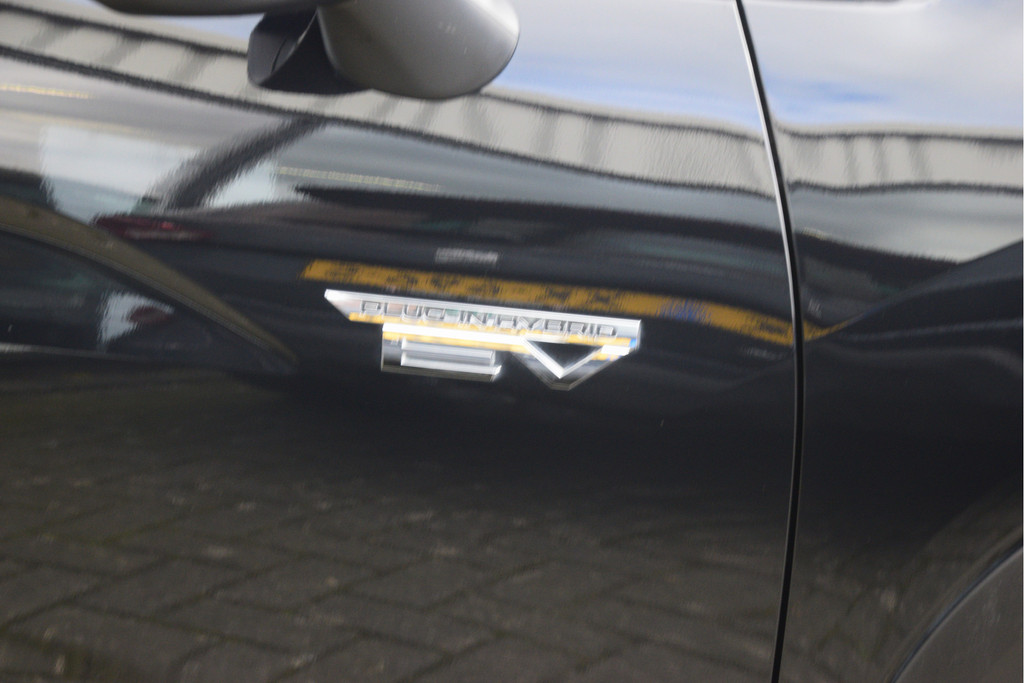 Mitsubishi Eclipse Cross (S467FF) met abonnement
