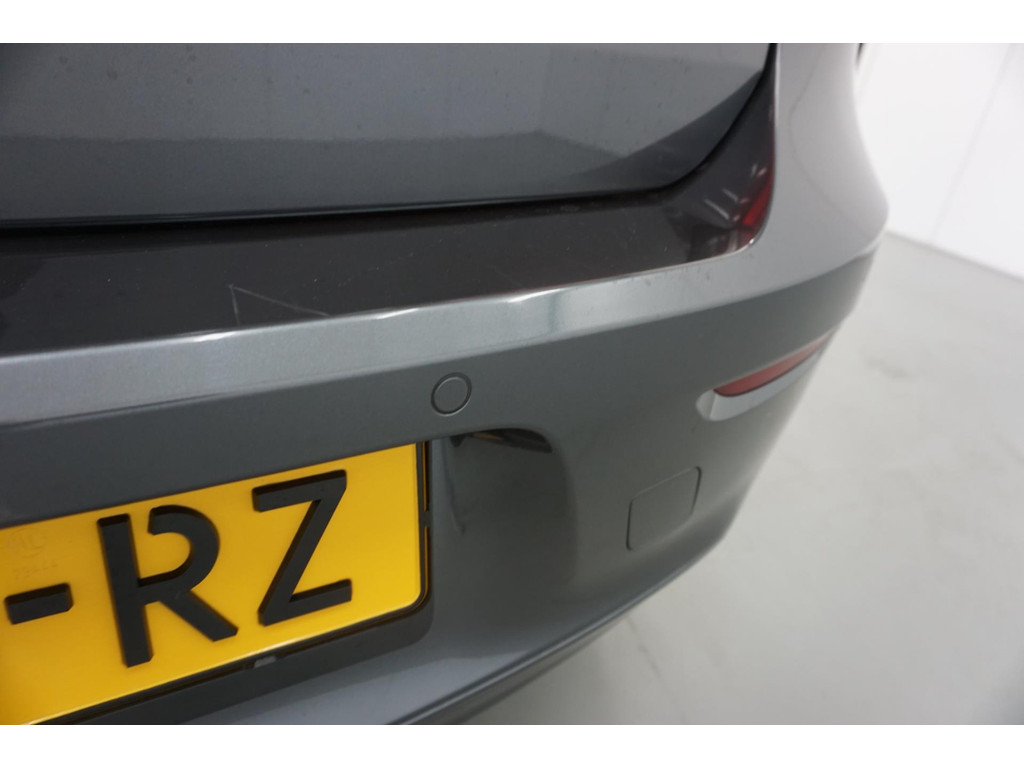 BMW 1-serie (P405RZ) met abonnement