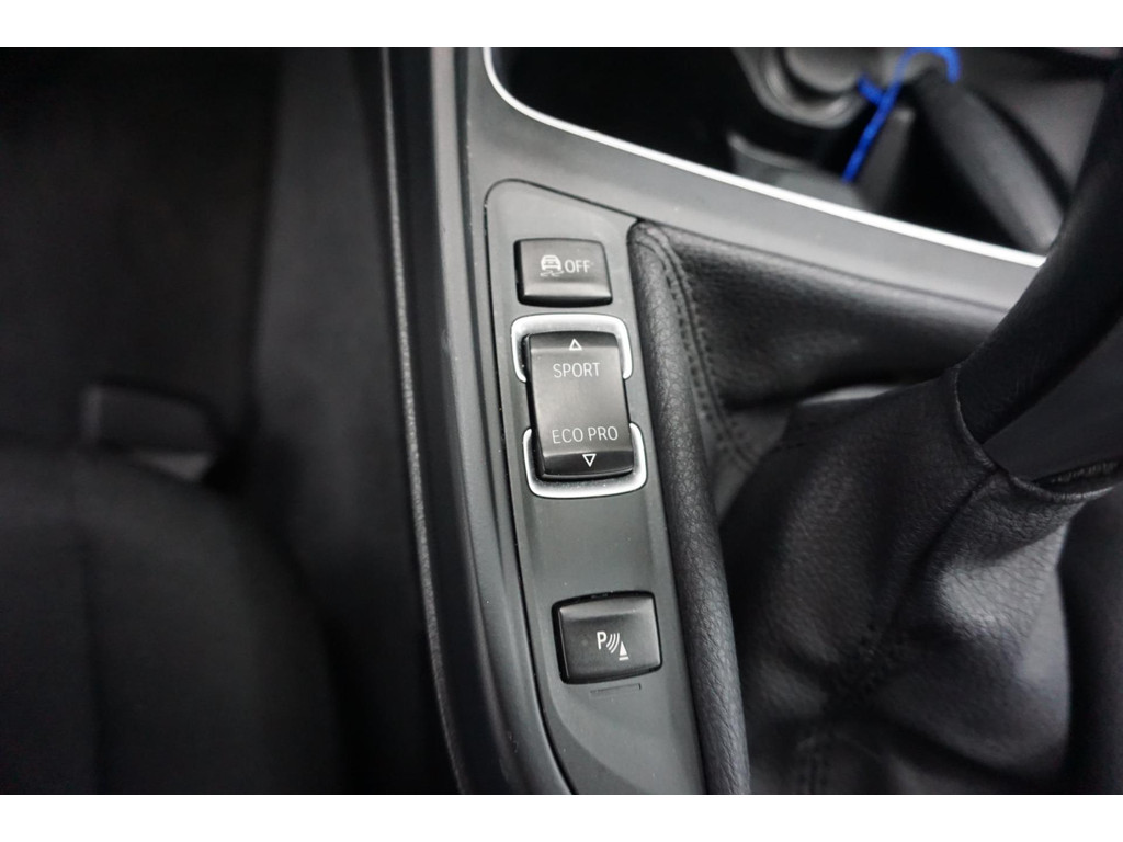 BMW 1-serie (P405RZ) met abonnement