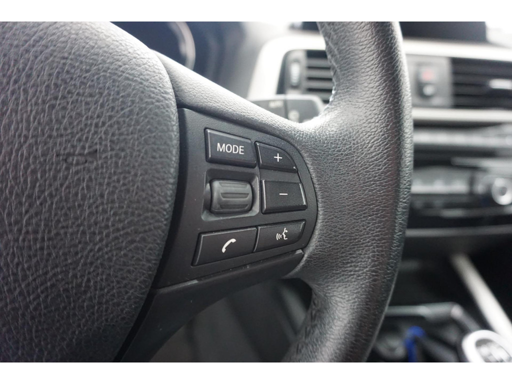 BMW 1-serie (P405RZ) met abonnement