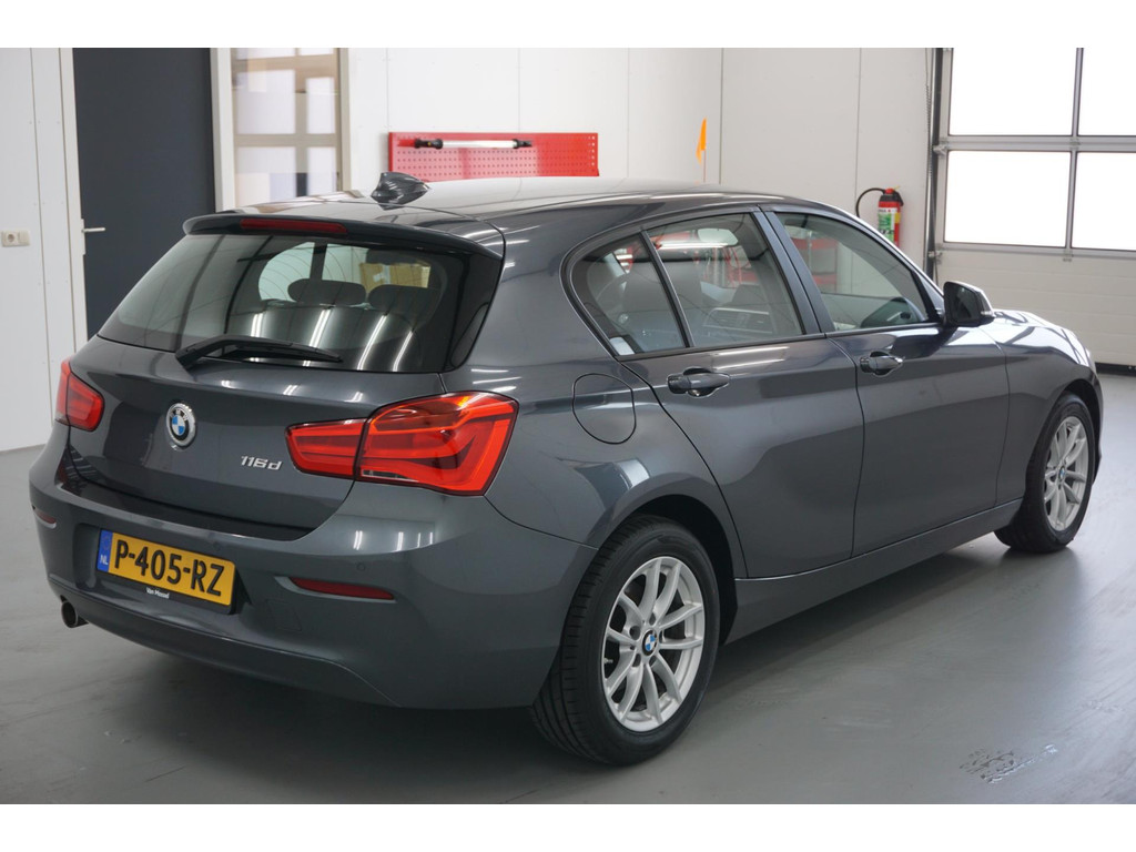 BMW 1-serie (P405RZ) met abonnement