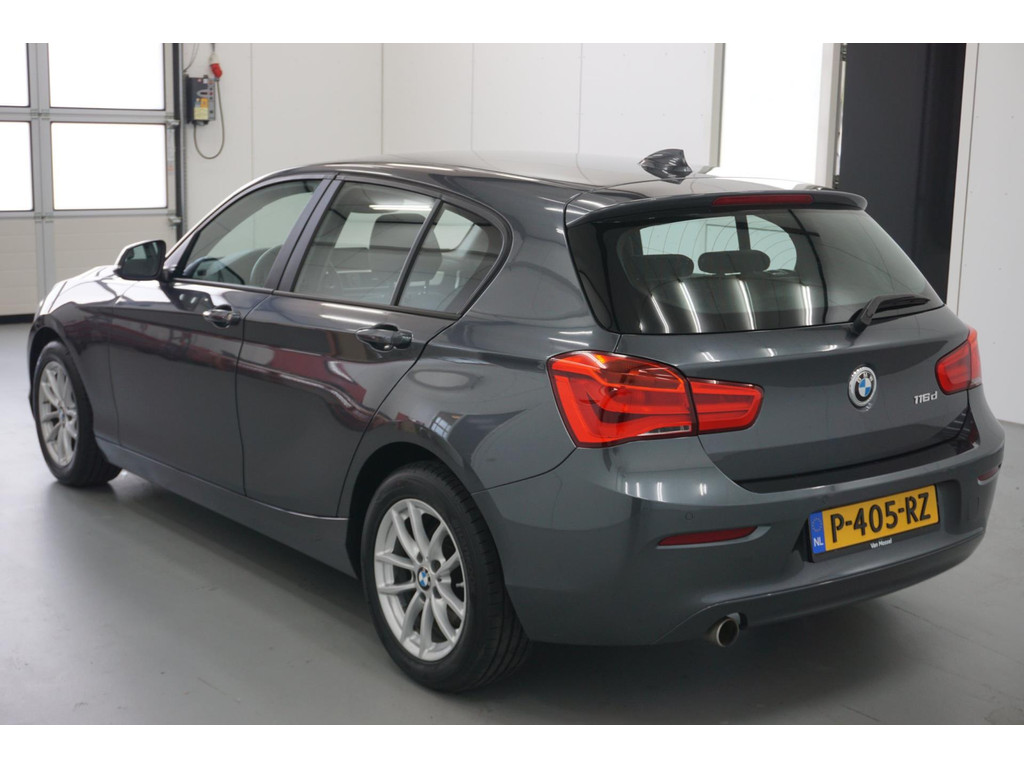 BMW 1-serie (P405RZ) met abonnement