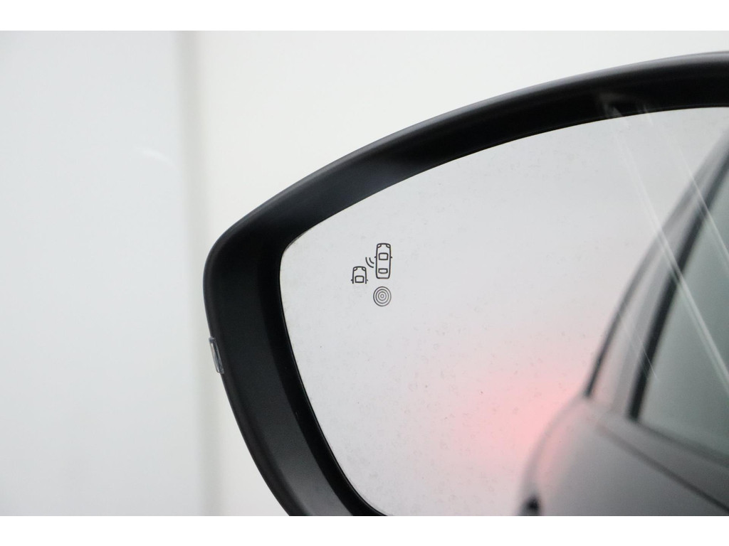 Peugeot e-208 (S228LG) met abonnement