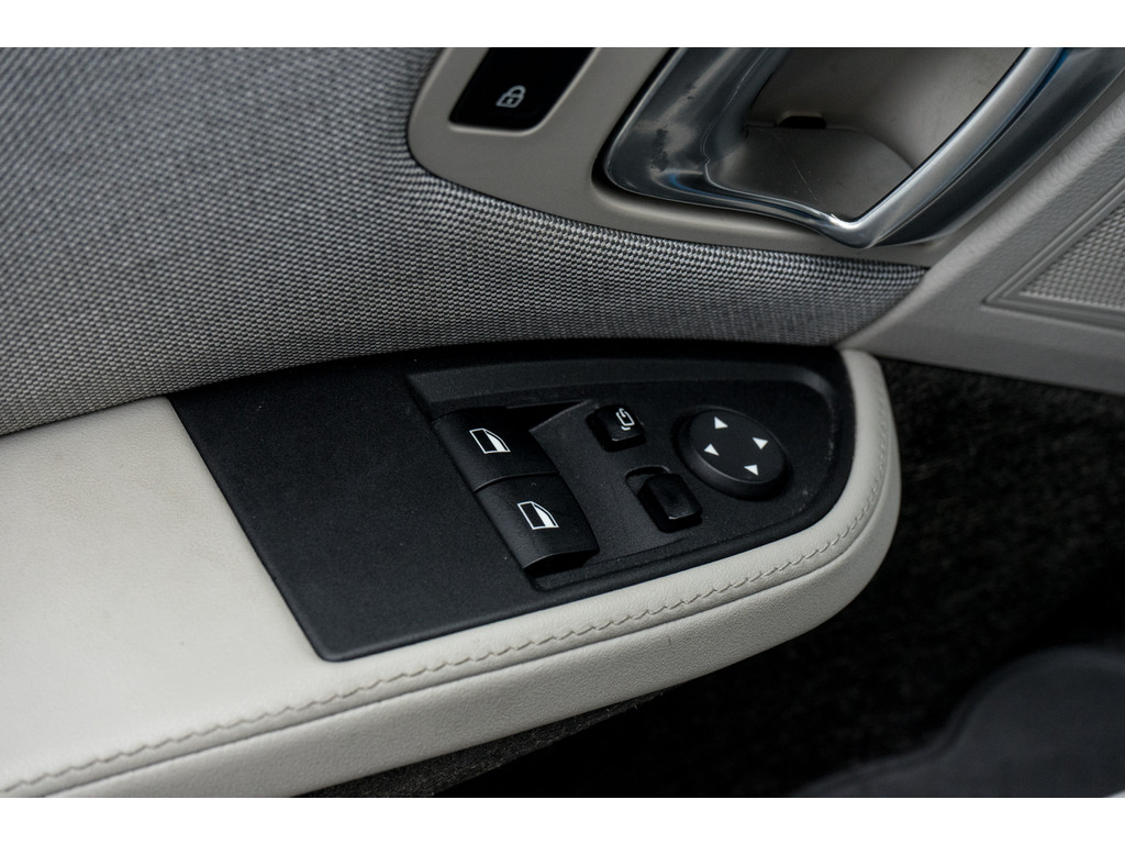 BMW i3 (XL752J) met abonnement