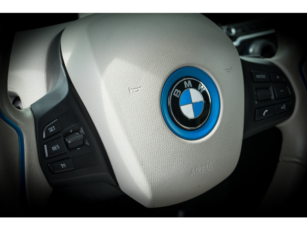 BMW i3 (XL752J) met abonnement