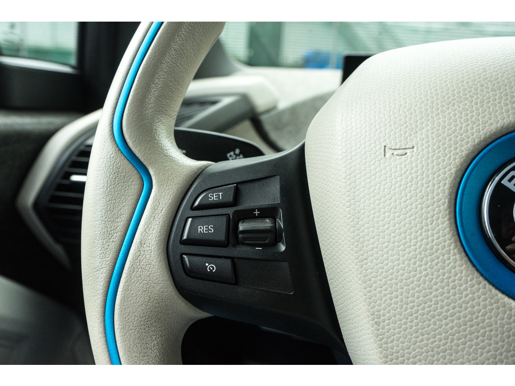 BMW i3 (XL752J) met abonnement