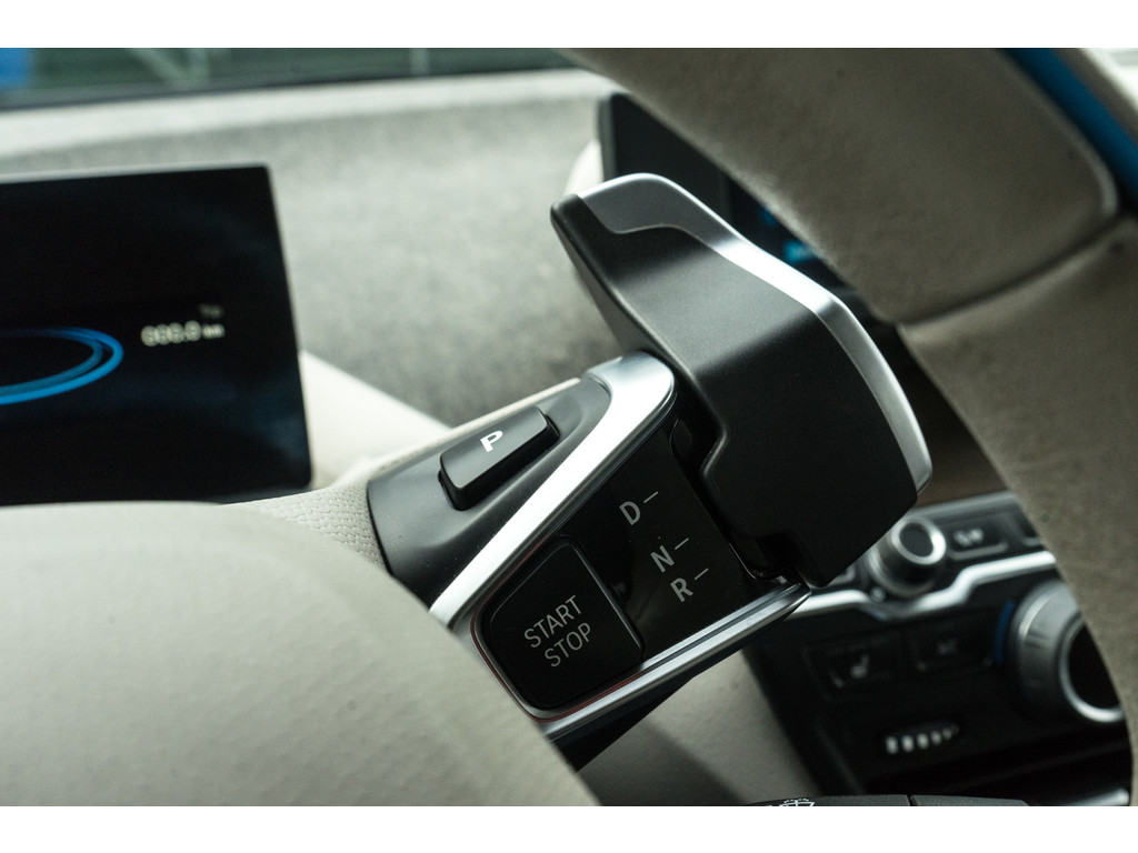 BMW i3 (XL752J) met abonnement