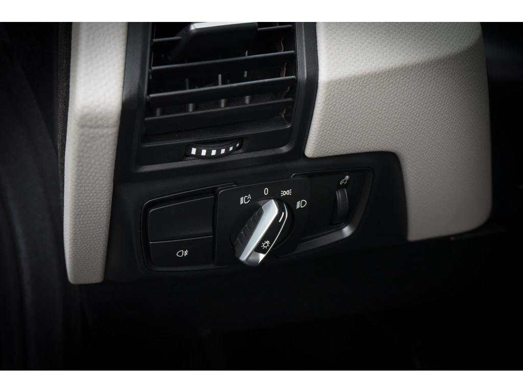 BMW i3 (XL752J) met abonnement