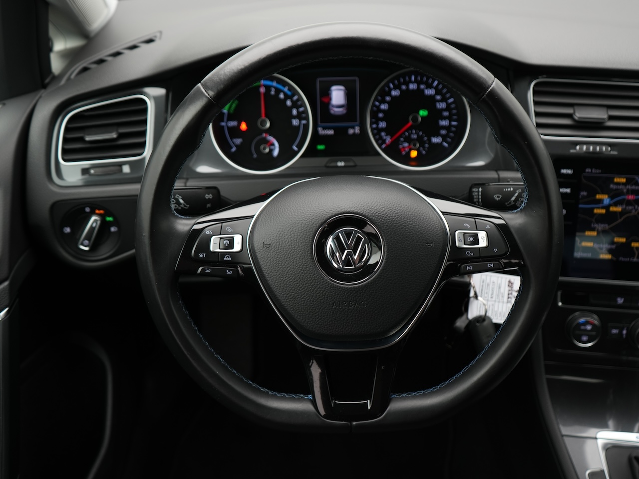 Volkswagen e-Golf (RN451P) met abonnement