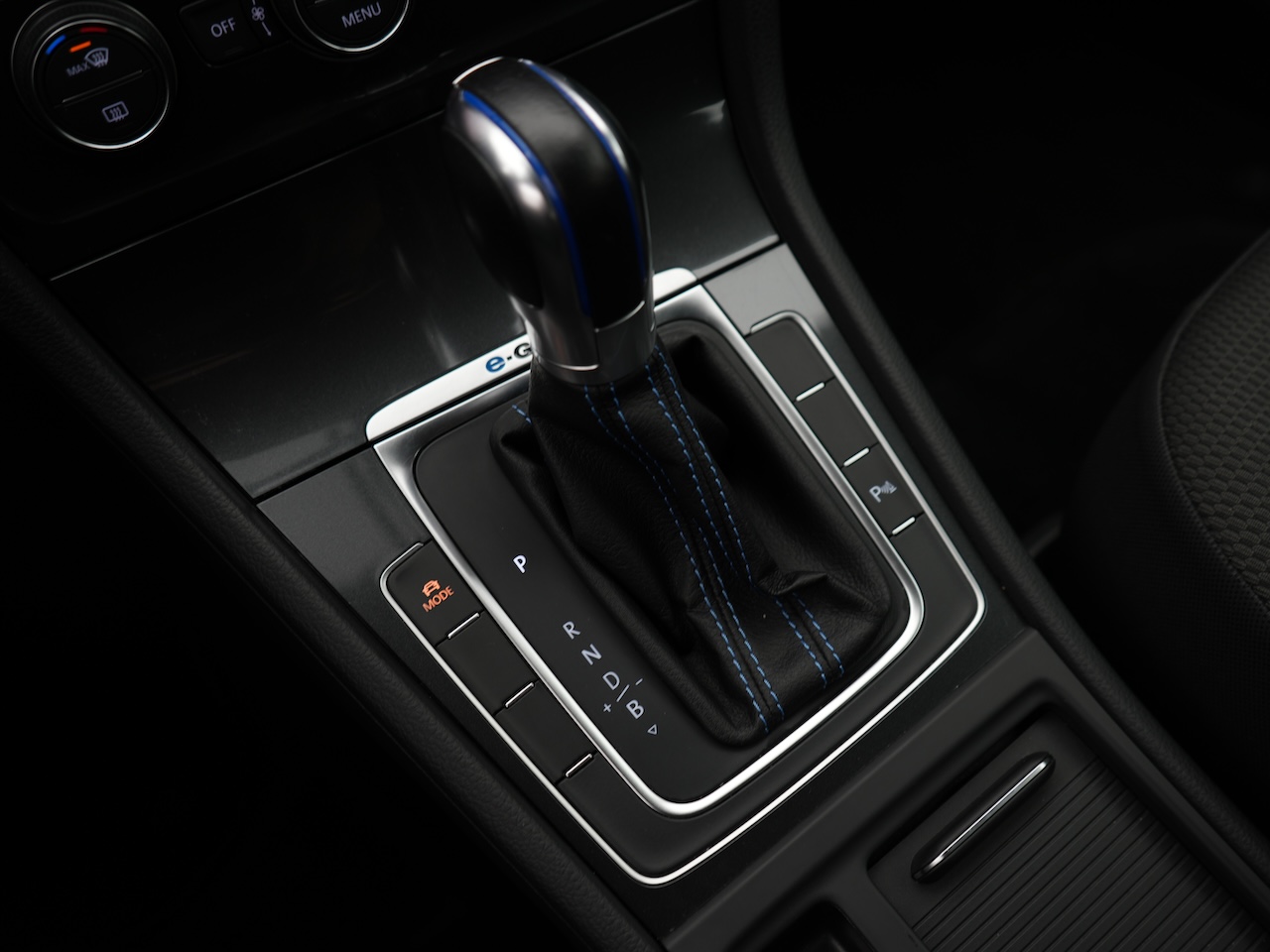 Volkswagen e-Golf (RN451P) met abonnement