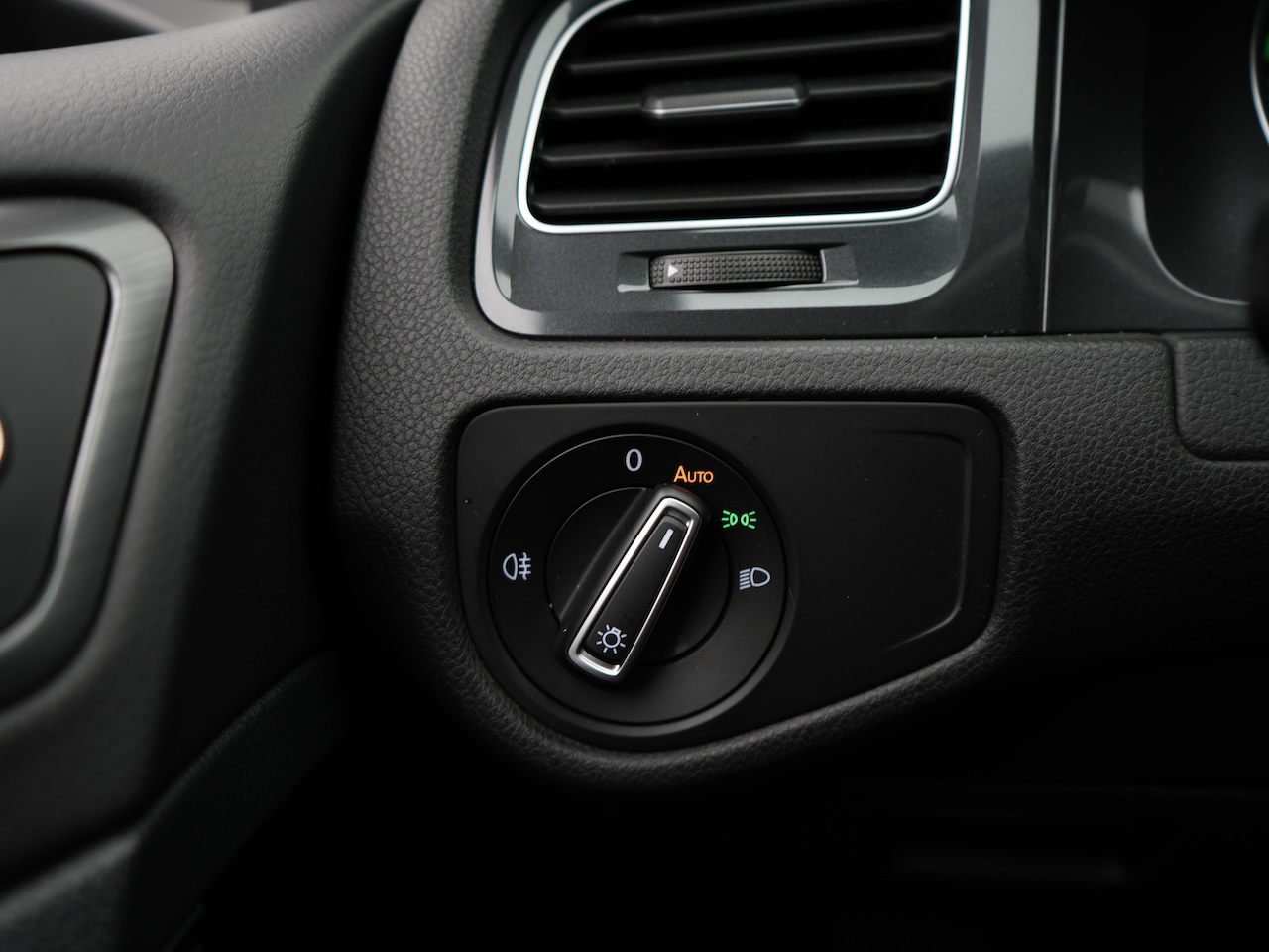 Volkswagen e-Golf (RN451P) met abonnement