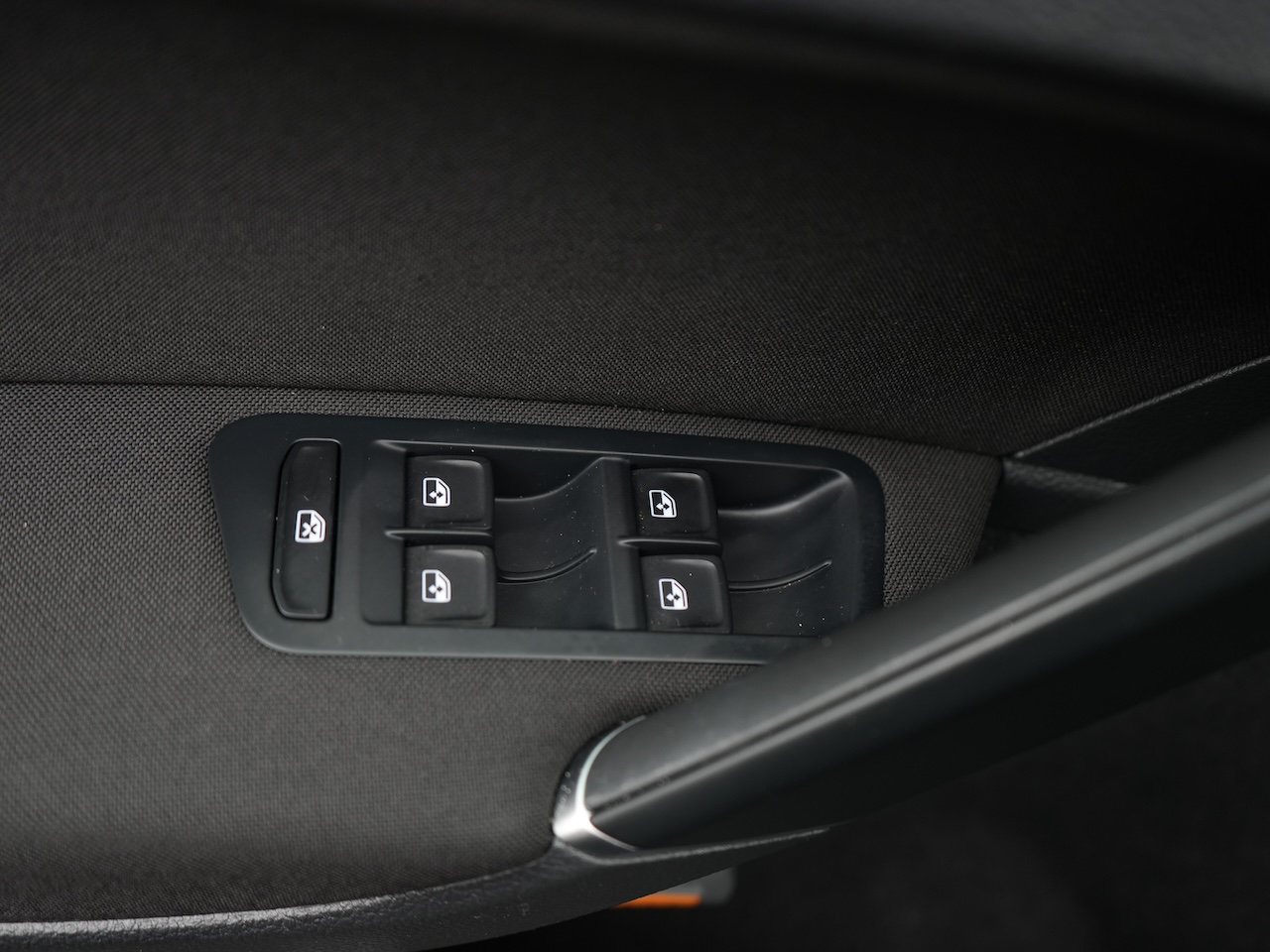 Volkswagen e-Golf (RN451P) met abonnement