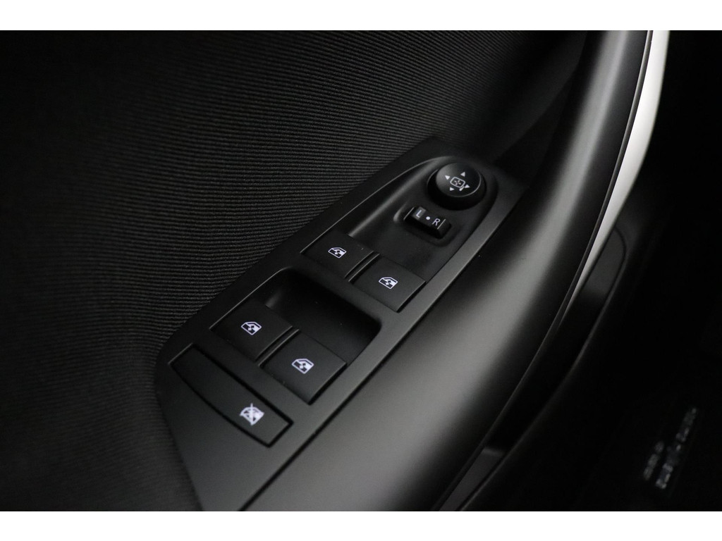 Opel Astra (R545TF) met abonnement