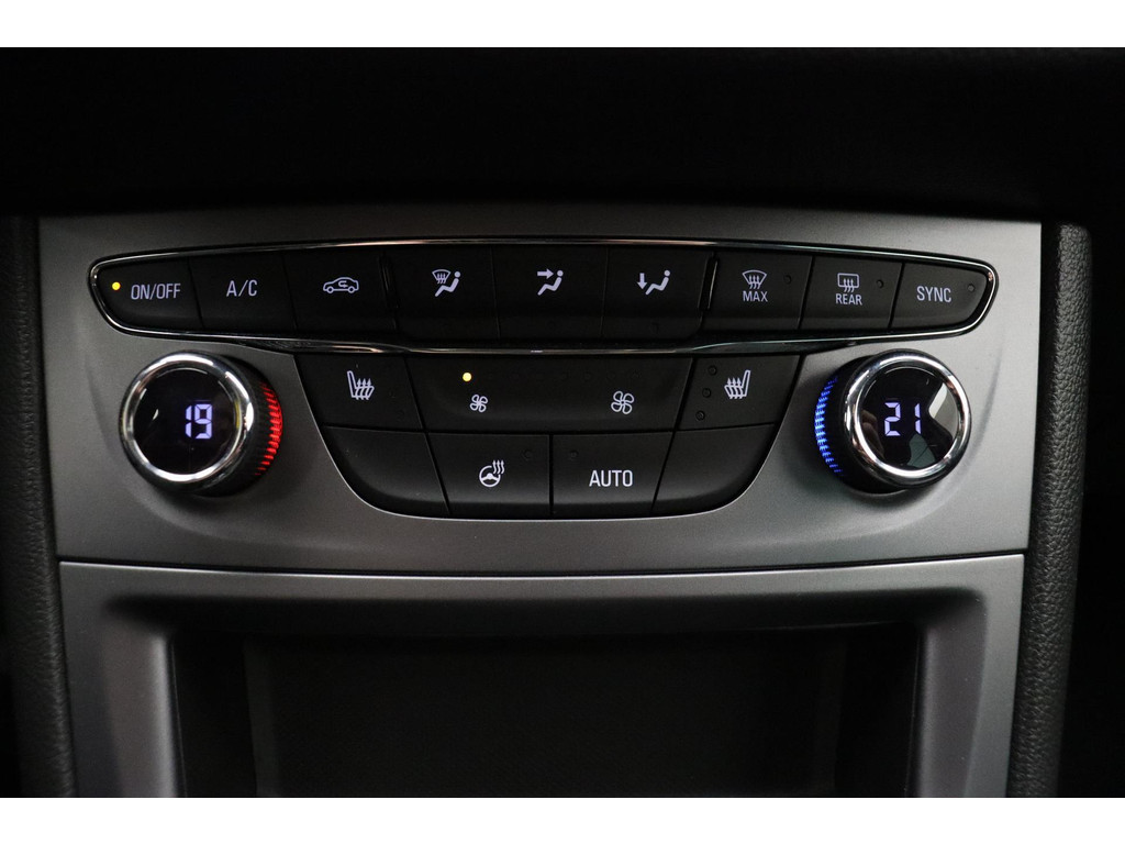 Opel Astra (R545TF) met abonnement