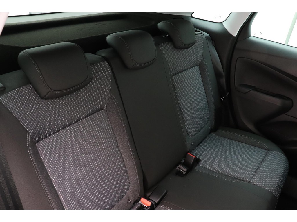 Opel Crossland (P146NX) met abonnement