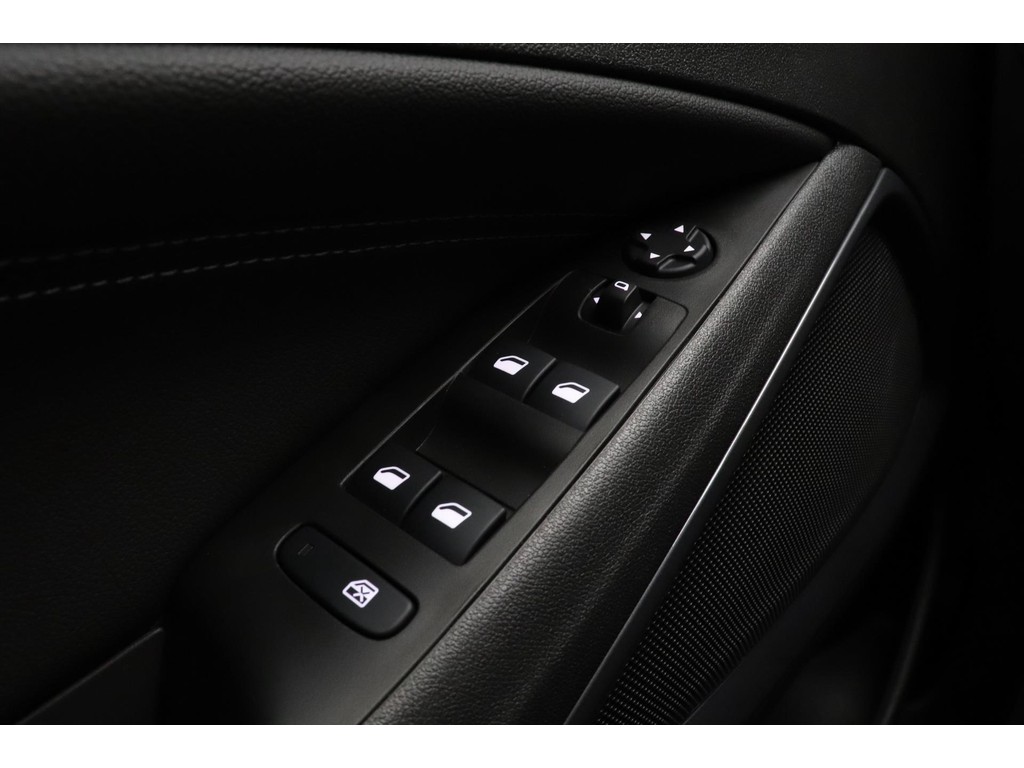 Opel Crossland (P146NX) met abonnement