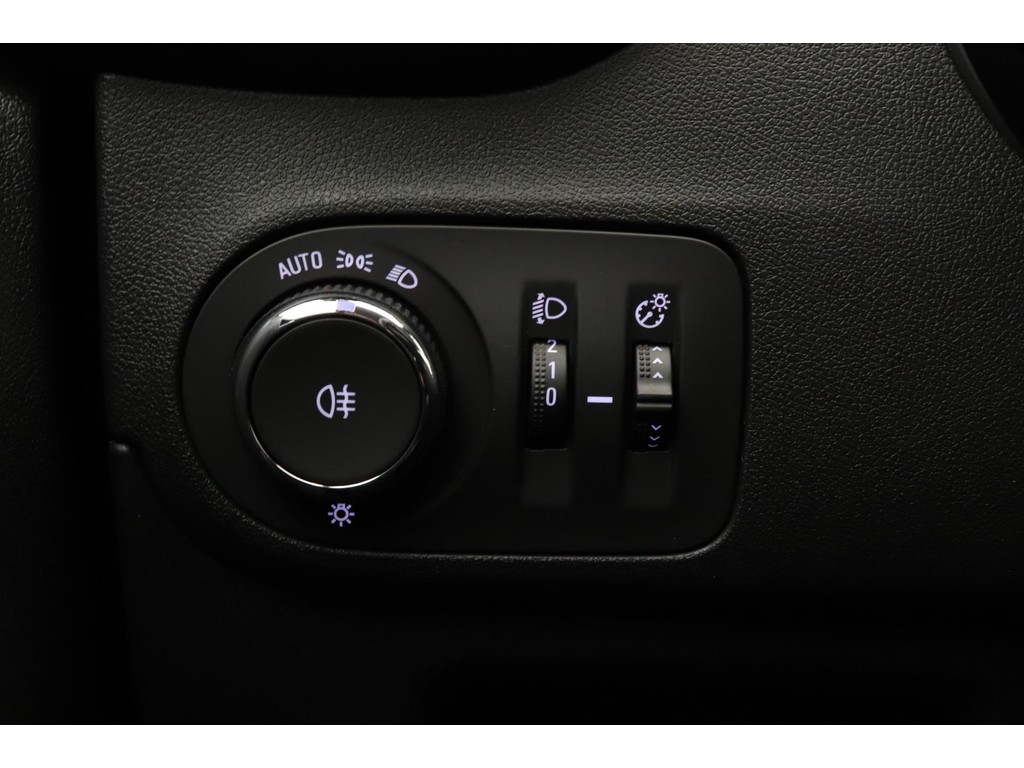 Opel Crossland (P146NX) met abonnement