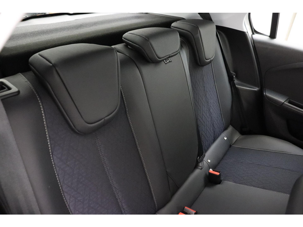 Opel Corsa (P145NX) met abonnement