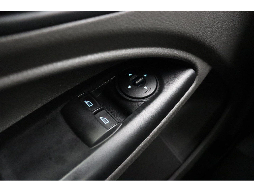 Ford Transit Connect (VPN48P) met abonnement