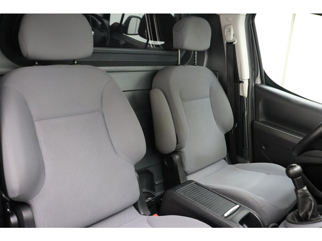 Peugeot Partner (VX756V) met abonnement