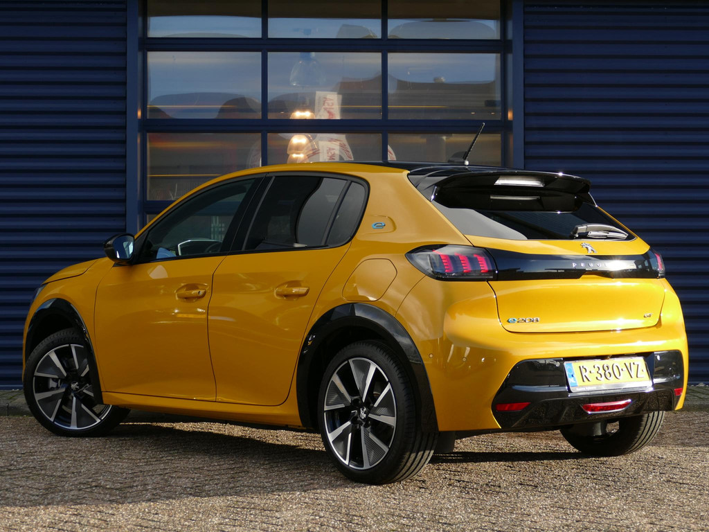 Peugeot e-208 (R380VZ) met abonnement