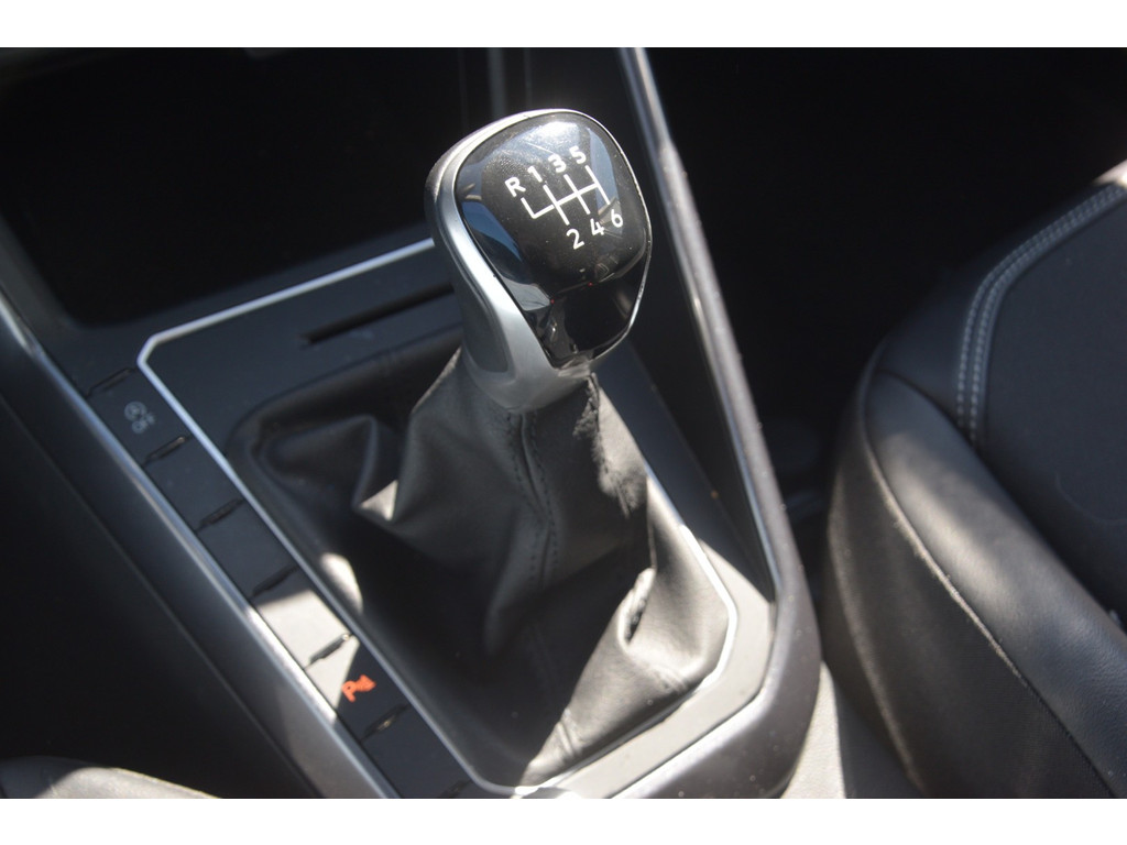 Volkswagen Taigo (R800KN) met abonnement
