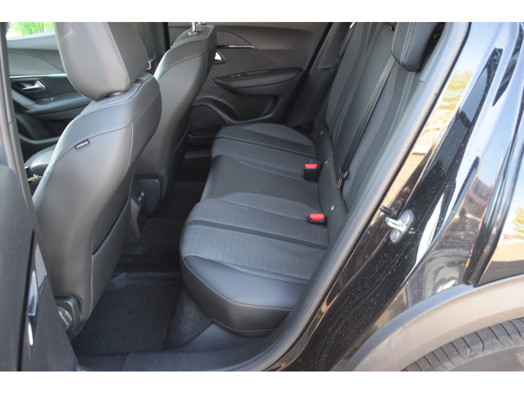 Peugeot 2008 (S464XF) met abonnement