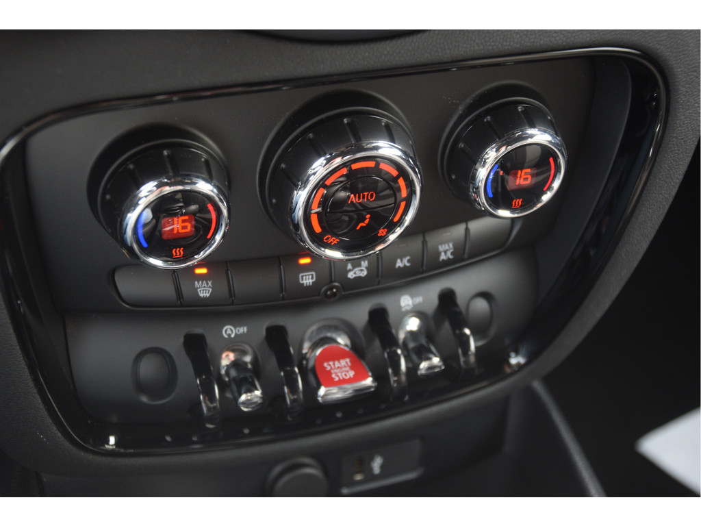 MINI Clubman (XK580P) met abonnement