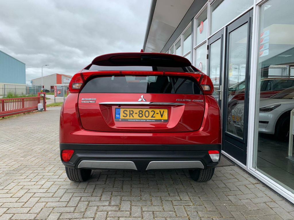 Mitsubishi Eclipse Cross (SR802V) met abonnement