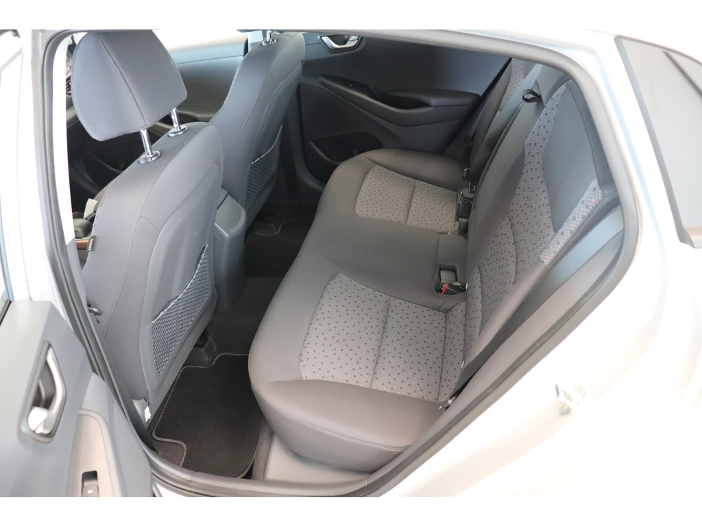 Hyundai IONIQ (ZT249L) met abonnement