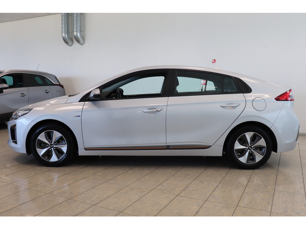 Hyundai IONIQ (ZT249L) met abonnement