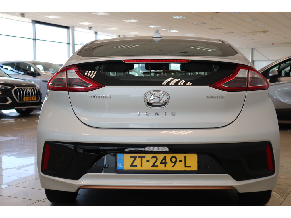 Hyundai IONIQ (ZT249L) met abonnement