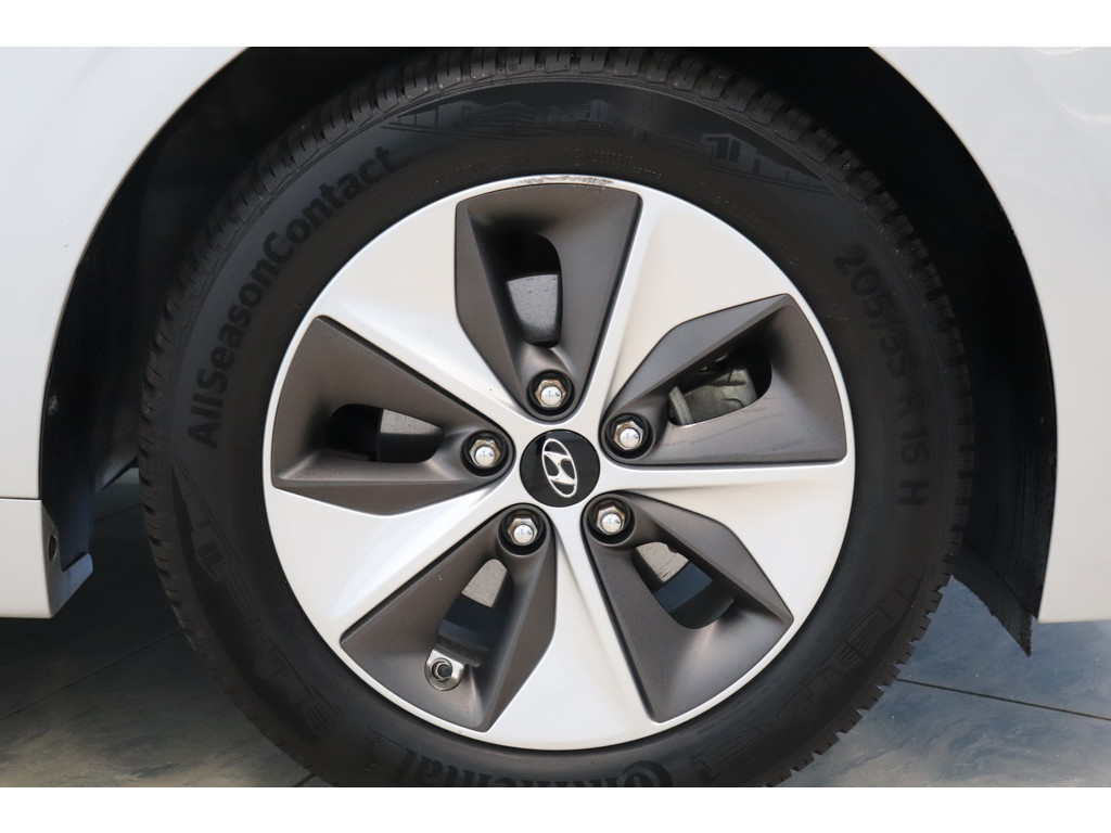 Hyundai IONIQ (ZT249L) met abonnement