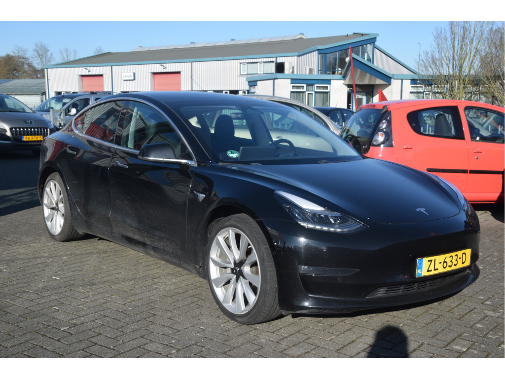 Tesla Model 3 (ZL633D) met abonnement