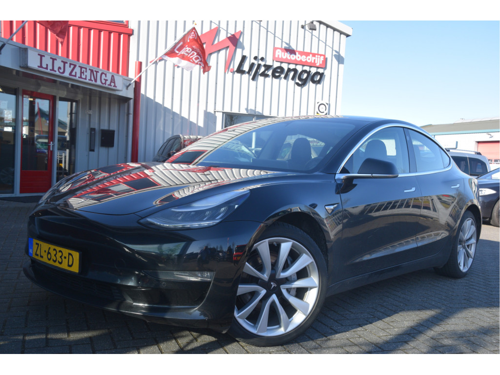 Tesla Model 3 (ZL633D) met abonnement
