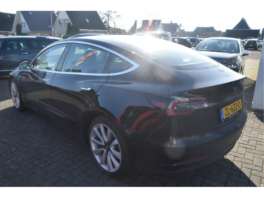 Tesla Model 3 (ZL633D) met abonnement