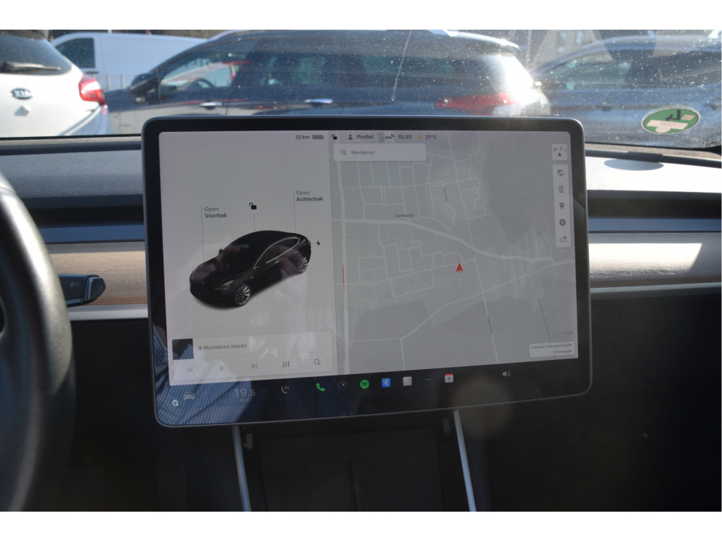Tesla Model 3 (ZL633D) met abonnement