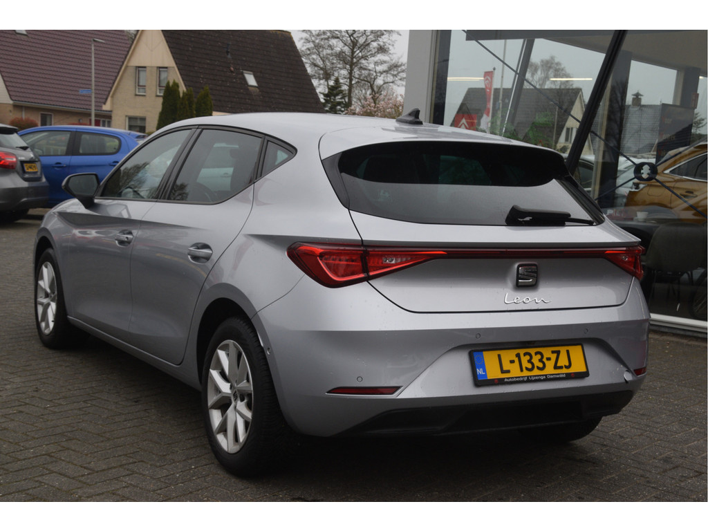 Seat Leon (L133ZJ) met abonnement