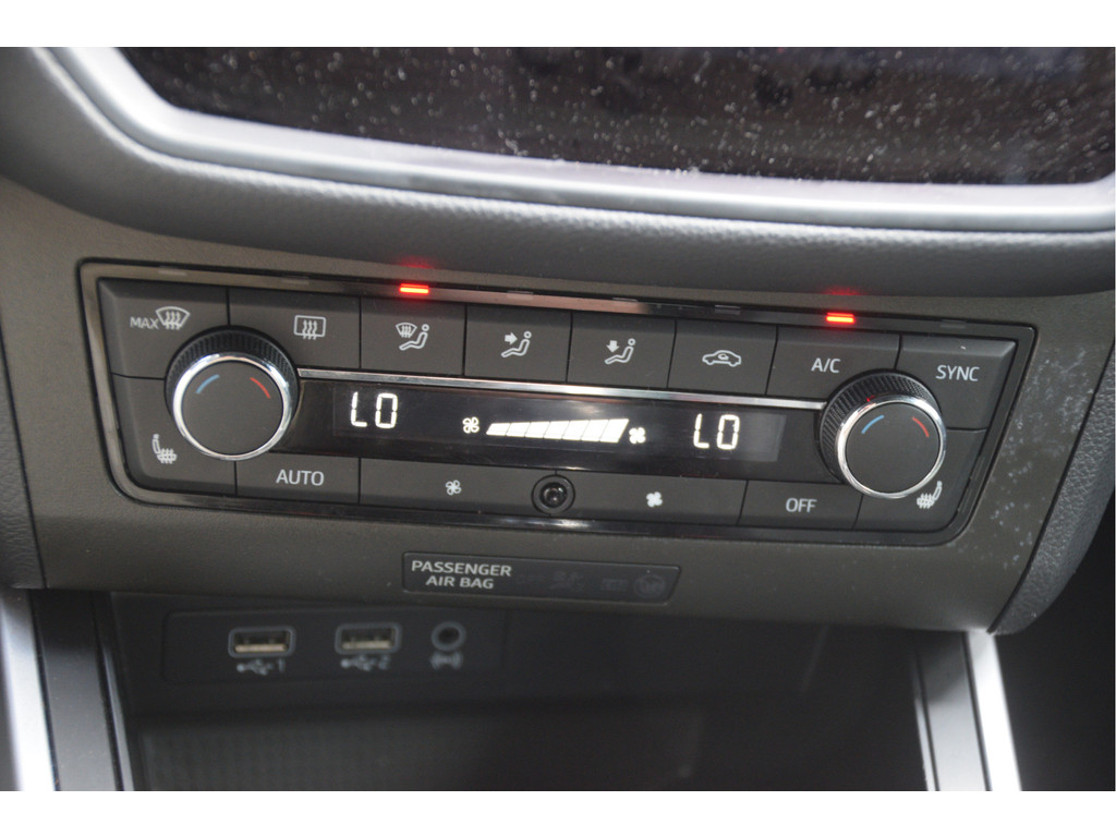 Seat Arona (G393SH) met abonnement