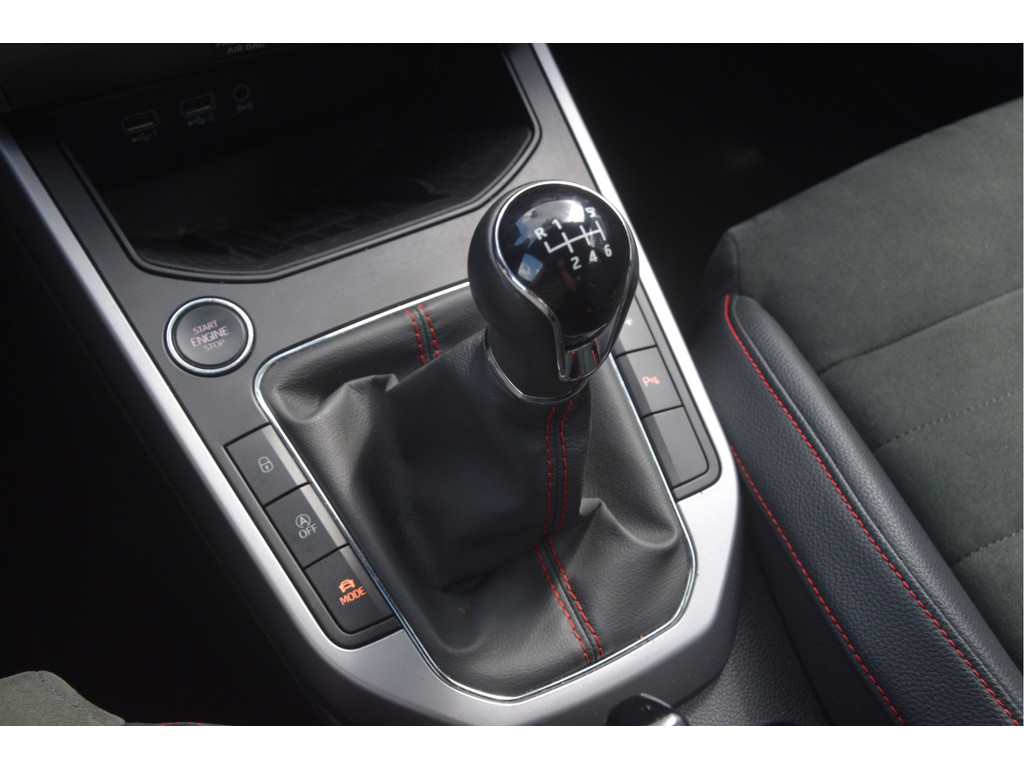 Seat Arona (G393SH) met abonnement