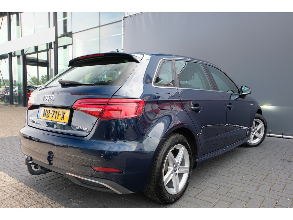 Audi A3 (NB711X) met abonnement