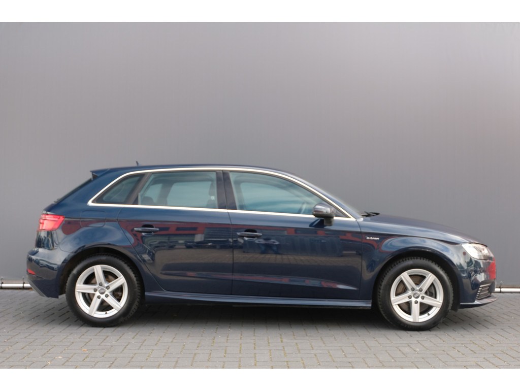 Audi A3 (NB711X) met abonnement