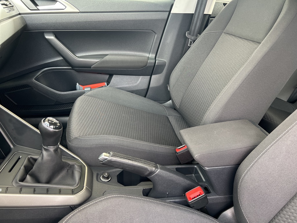 Volkswagen Polo (XR563B) met abonnement