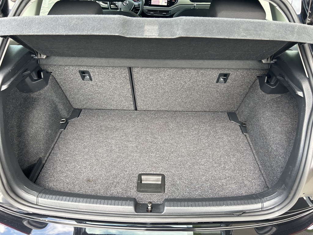 Volkswagen Polo (XR563B) met abonnement